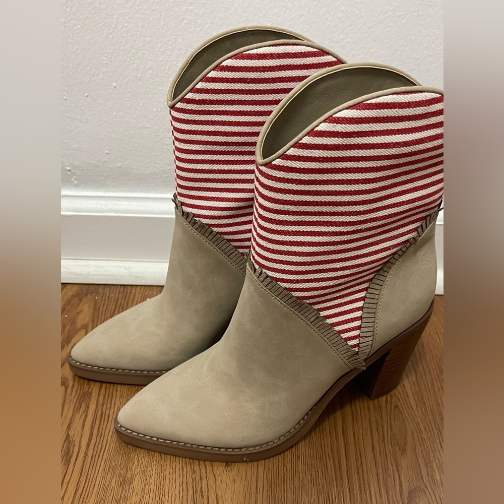 Jason Wu boots size 6
